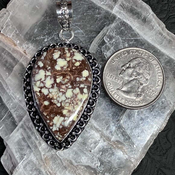 Wild Horse Turquoise Magnesite Pendant Crazy Horse Appaloosa Stone - Picture 7 of 7
